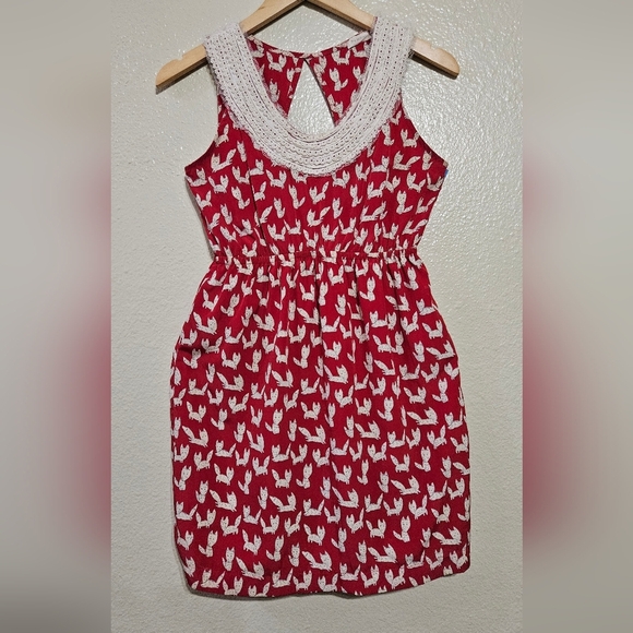 Red and White Sleeveless Halter Sundress - Picture 1 of 12